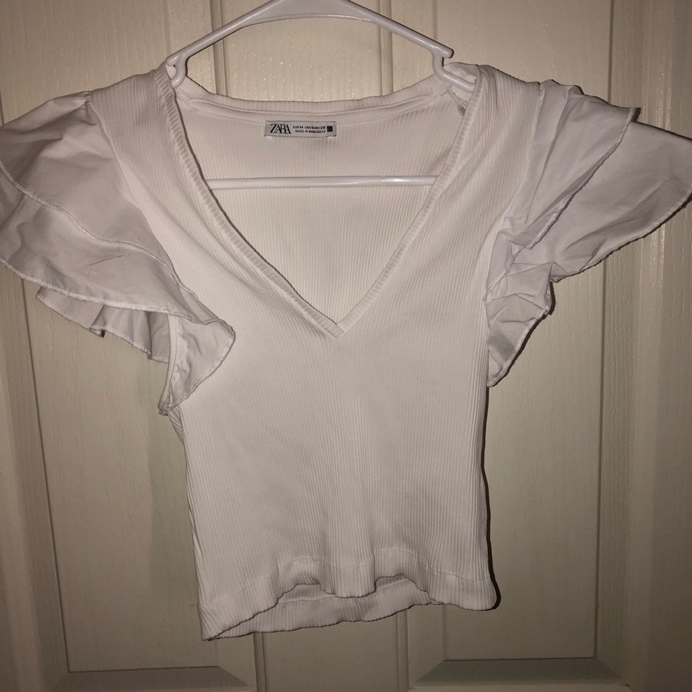 NWOT Zara ruffle cropped top szM